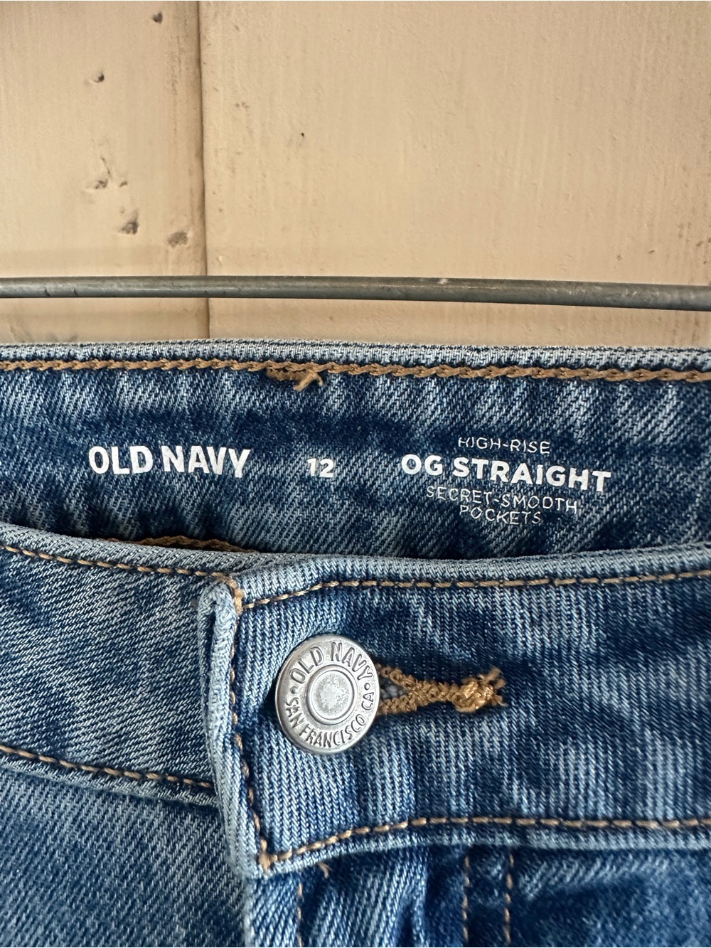 Old Navy OG Straight Jeans Women’s 12 High Rise Medium Wash Denim Ankle - Picture 2 of 7
